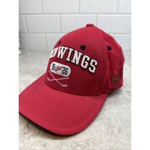 Red Wings hockey hat cap Old Time Hockey Balconey Collection. Like New